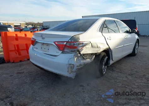 2015 Toyota Camry Le из США, поврежденный, VIN 4T4BF1FK3FR473397